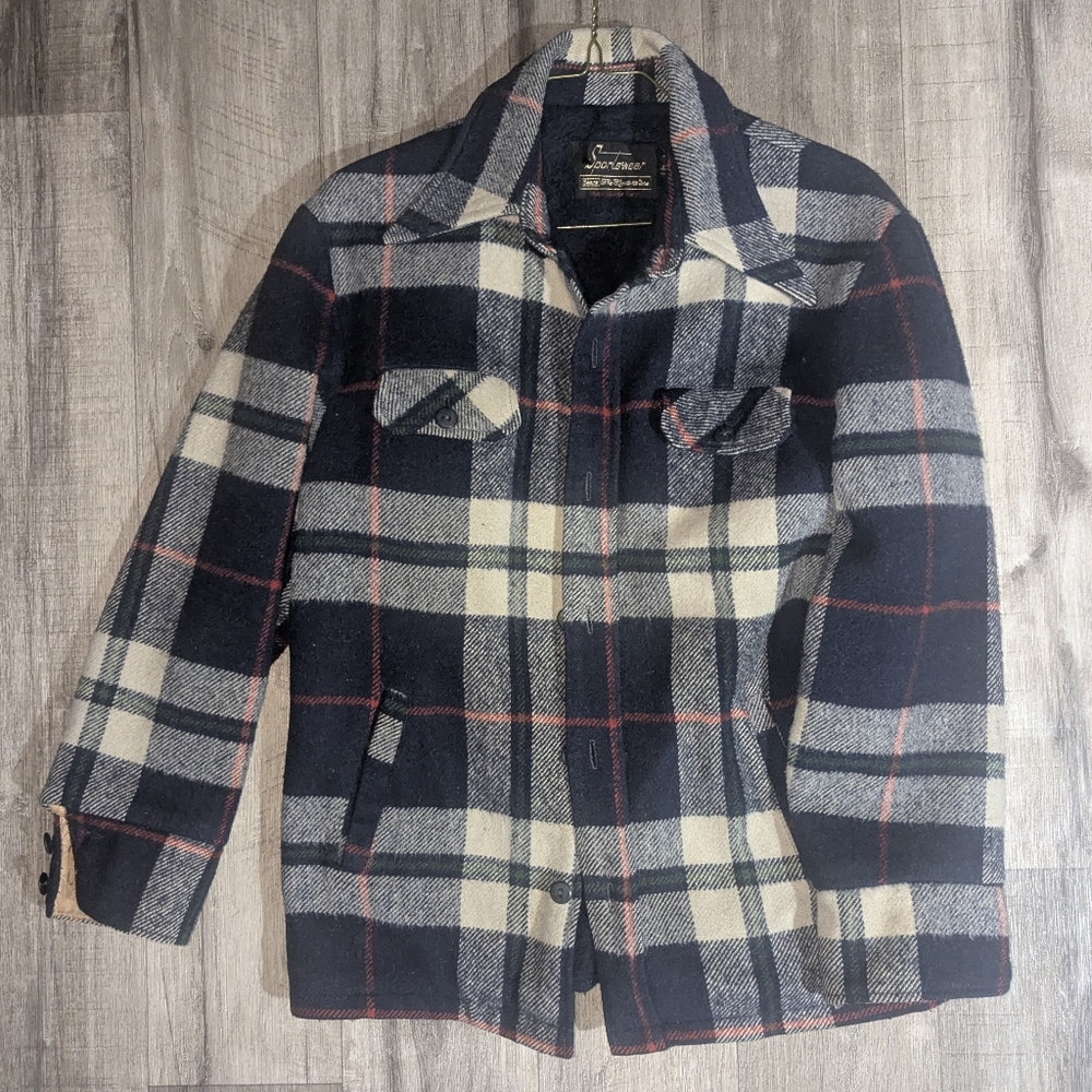 Sportswear Sears The Men's Store Blue Red and Cream Plaid Jacket Flannel Vintage